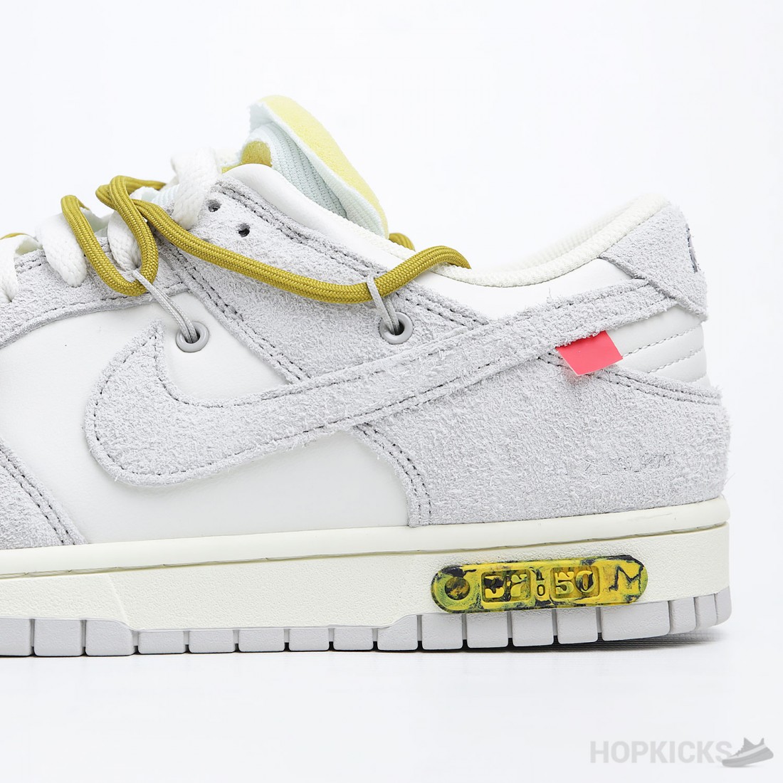 Buy Online SB Dunk Low X Off-White Lot 37 in Pakistan | SB Dunk Low X Off-White Lot 37 Prices in 